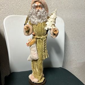 Tall, Santa